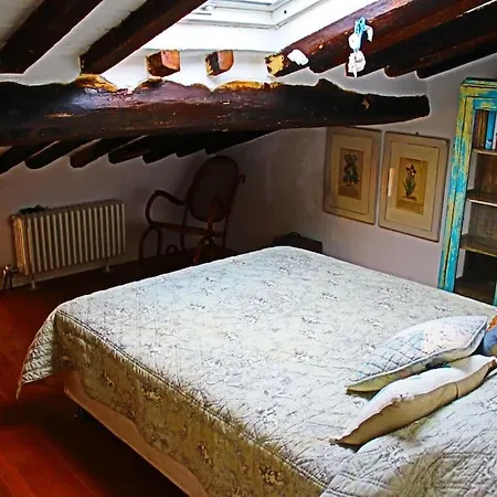 Montemarcello Charme & Chic Casa de Férias